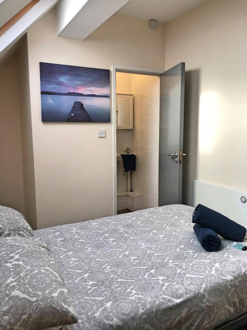Harley Rooms - Private Double Rooms With Shower 셰필드 외부 사진