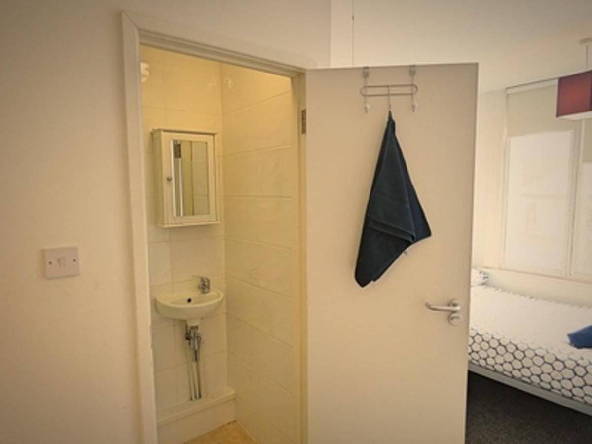 Harley Rooms - Private Double Rooms With Shower 셰필드 외부 사진